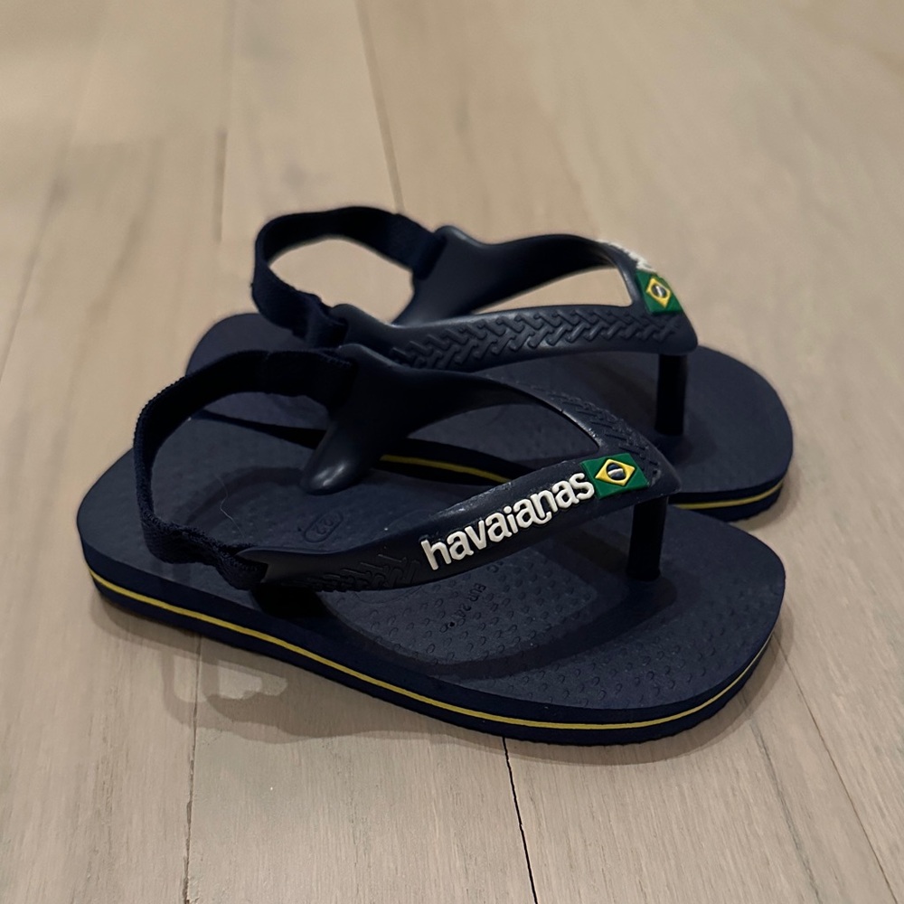 Havaianas Toddler Blue Flip Flops with Yellow Accents sz 8